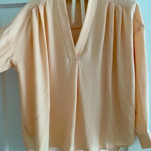 MM LaFleur Morrison blouse top / small / peachy cream